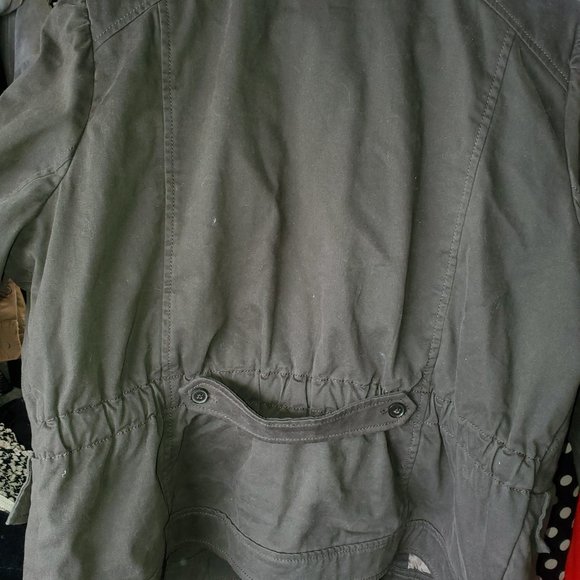 Loft Jacket - Picture 3 of 4